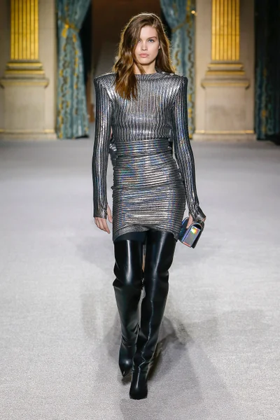 Look 82